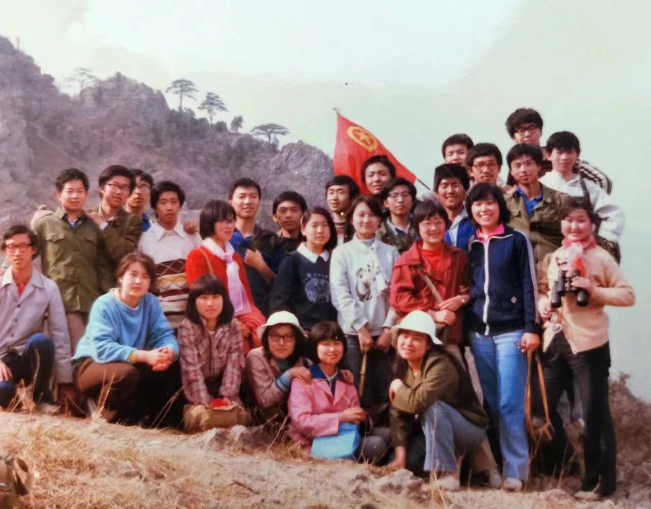 1989--.jpg